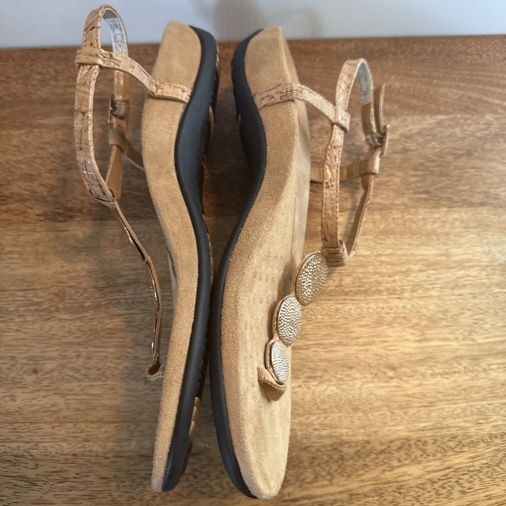 Vionic Lizbeth Sandal Women 10 Gold Cork Leather Orthotic Comfort T-Strap Buckle - Picture 10 of 13